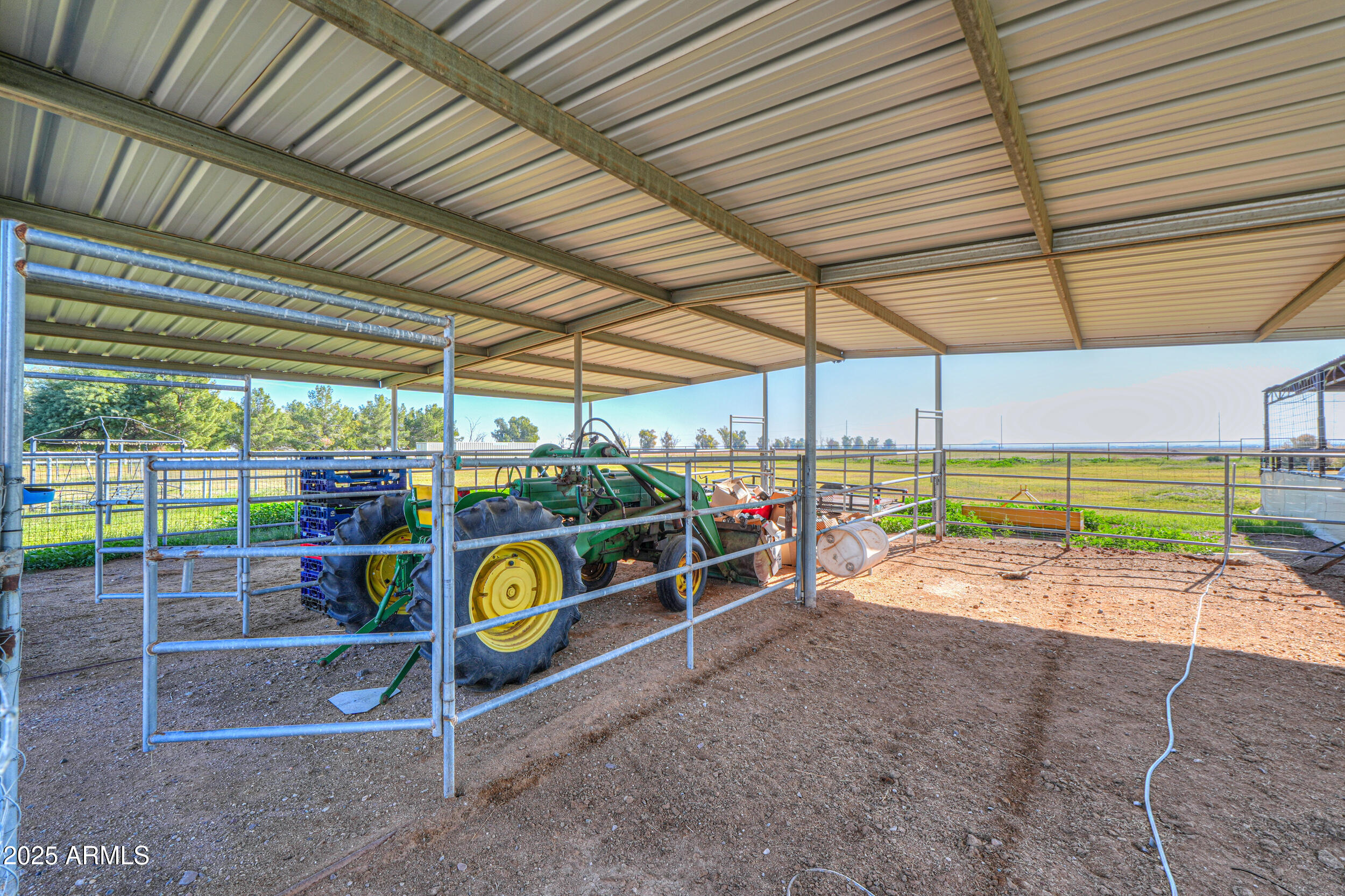 48217 West Quail Run Road, Unit 8 Maricopa, AZ 85139 - Photo 24 of 33 a view of a backyard