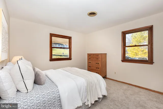 $400,000 | 42 Shamrock Circle, Westminster, MD 21157