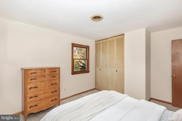 $400,000 | 42 Shamrock Circle, Westminster, MD 21157