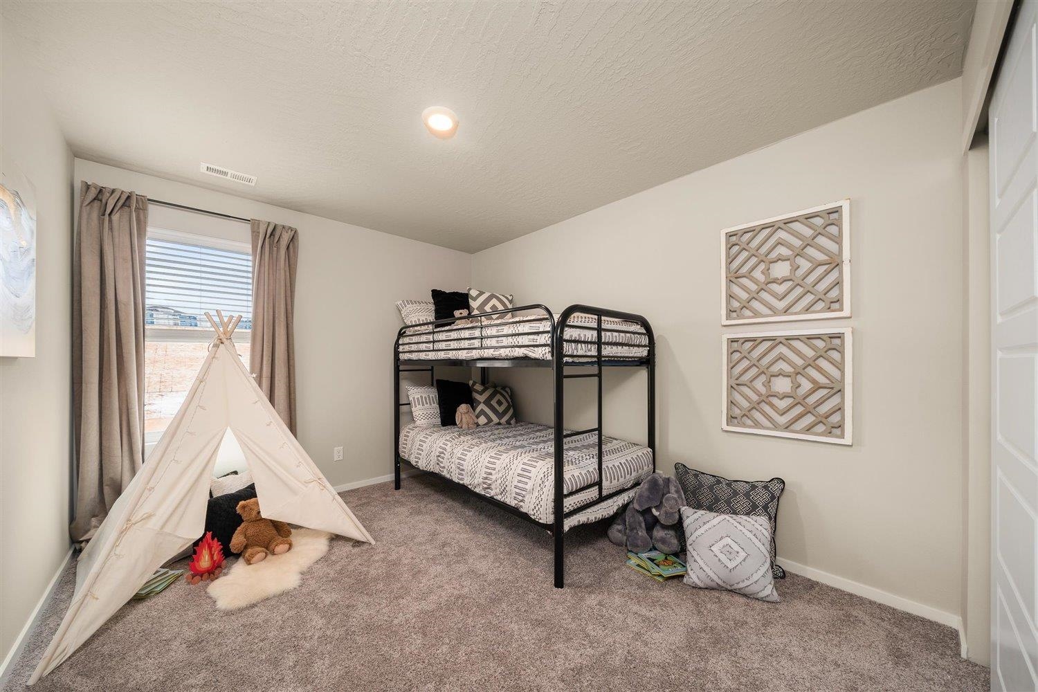 3849 South Clinton Road Spokane Valley, WA 99206 - Photo 17 of 25 Gallery Image 17
