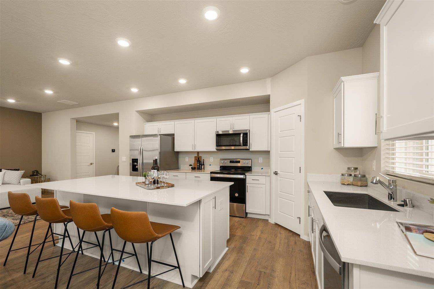 3849 South Clinton Road Spokane Valley, WA 99206 - Photo 3 of 25 Gallery Image 3