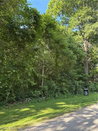 $25,900 | Tarkman Drive, Nashport, OH 43830