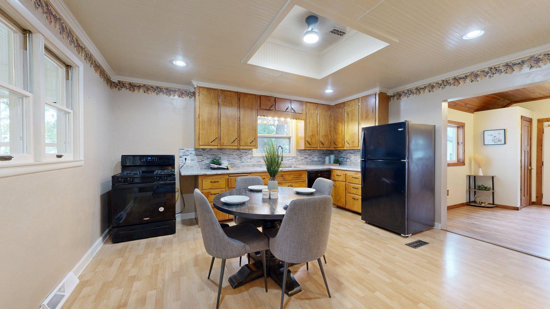 625 Grove Street Fort Atkinson, WI 53538 - Photo 8 of 35 Kitchen 1