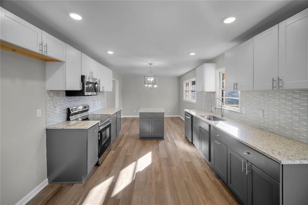 3429 Pheasant Court Decatur, GA 30034 - Photo 3 of 27