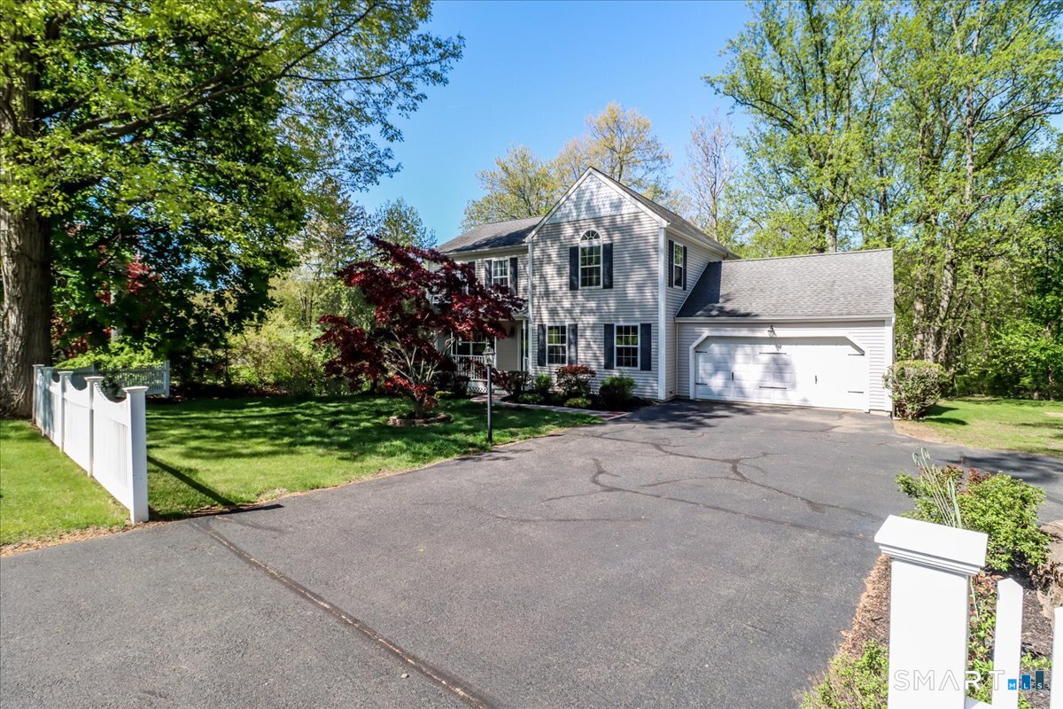 315 Booth Hill Road Trumbull, CT 06611 - Photo 29 of 33