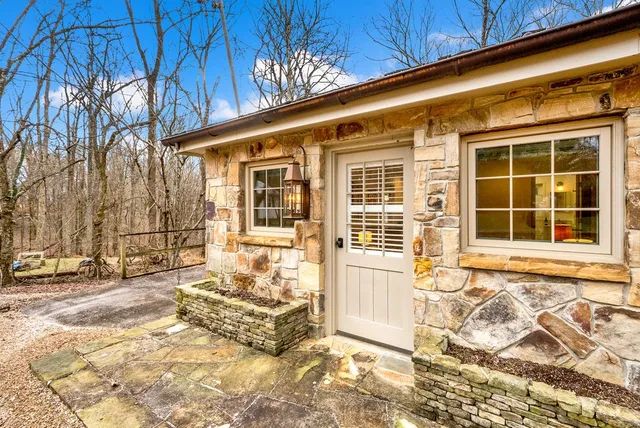 $1,100,000 | 15 Oklahoma Avenue, Sewanee, TN 37375