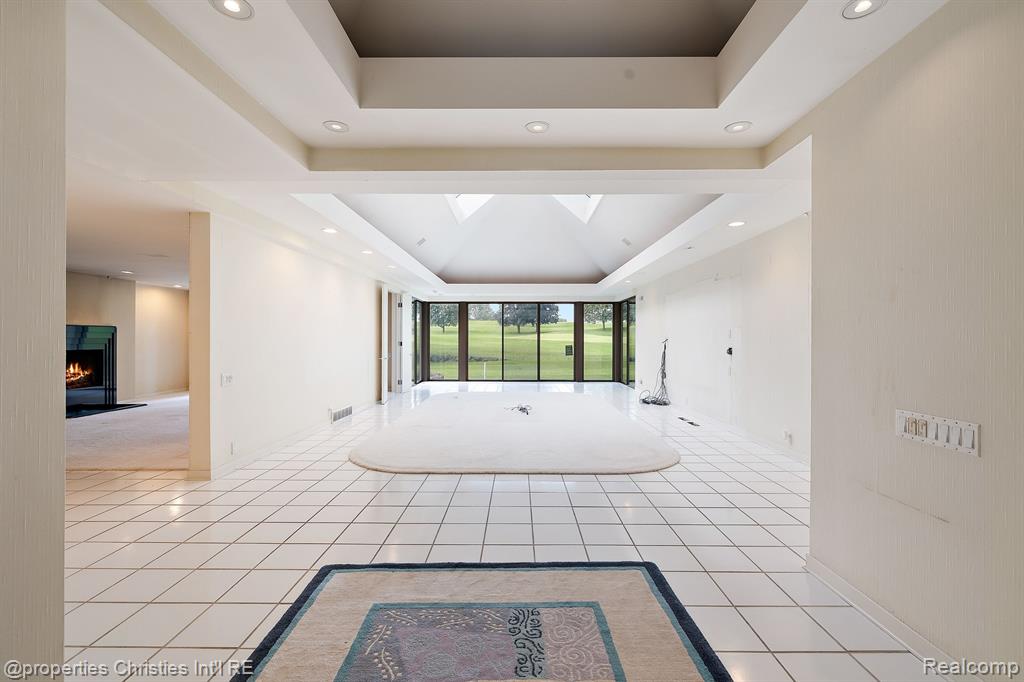 1895 Rathmor Road Bloomfield Hills, MI 48304 - Photo 22 of 58
