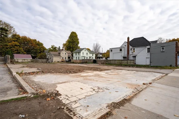 $215,000 | 511-513 East Main Street, Batavia City, NY 14020