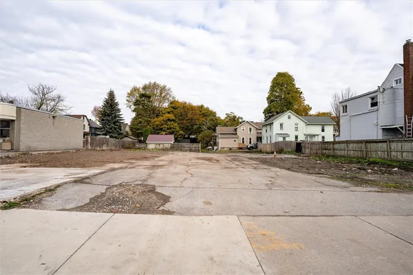 $215,000 | 511-513 East Main Street, Batavia City, NY 14020