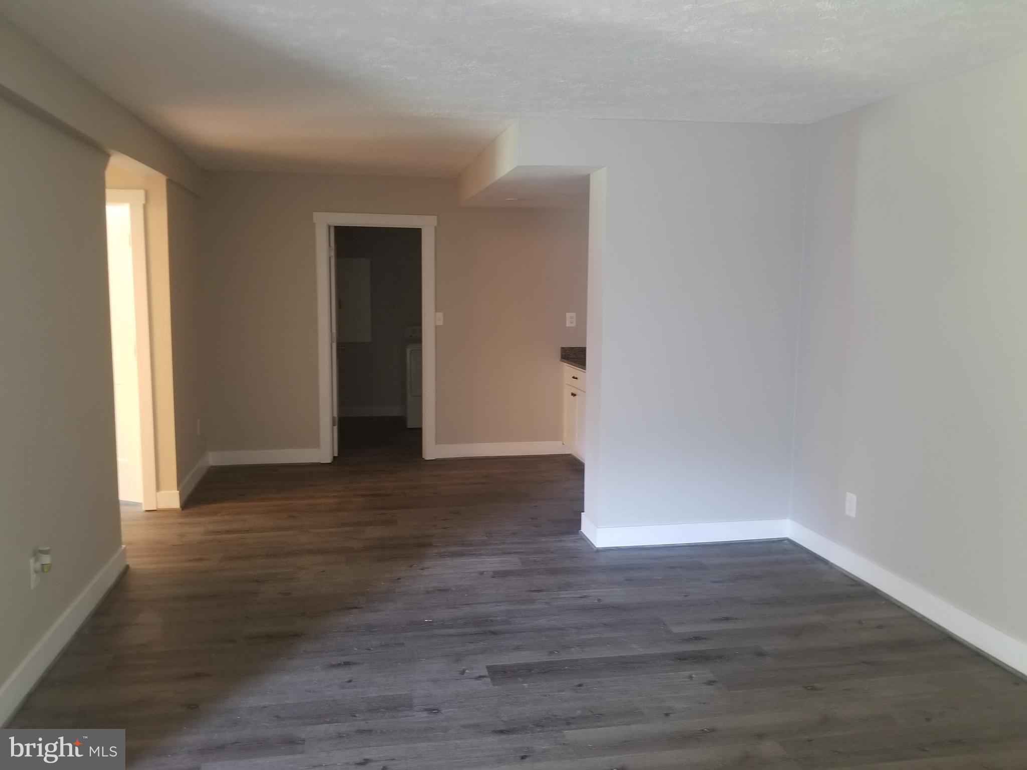 14520 Snake Castle Road Sumerduck, VA 22742 - Photo 6 of 21 Living Room