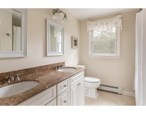 12 Barbara Road Hopkinton, MA 01748 - Photo 24 of 30 Gallery Image 24