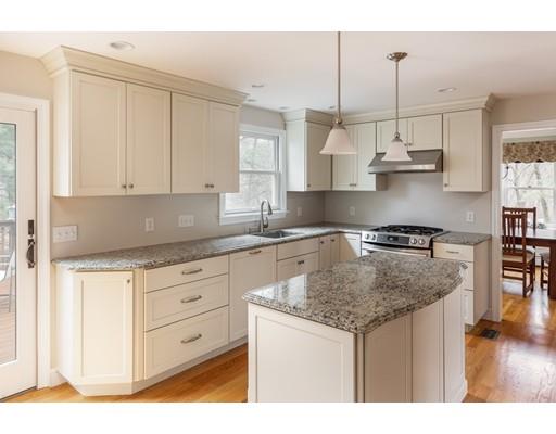 12 Barbara Road Hopkinton, MA 01748 - Photo 3 of 30 Gallery Image 3