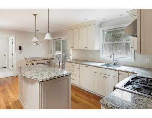12 Barbara Road Hopkinton, MA 01748 - Photo 6 of 30 Gallery Image 6