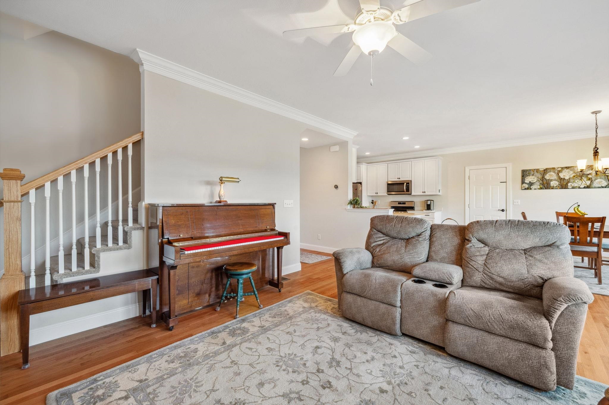 172 Brookview Drive Hooksett, NH 03106 - Photo 15 of 40