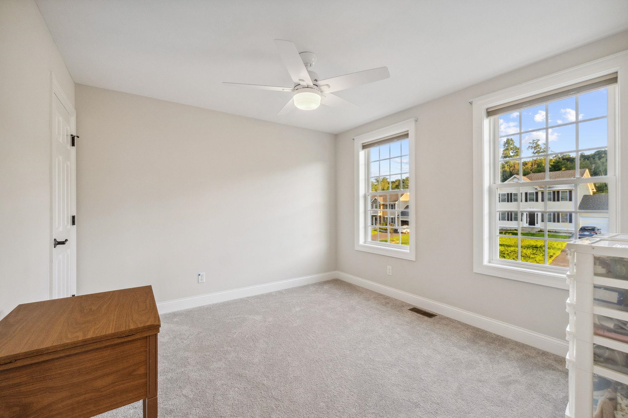 172 Brookview Drive Hooksett, NH 03106 - Photo 27 of 40