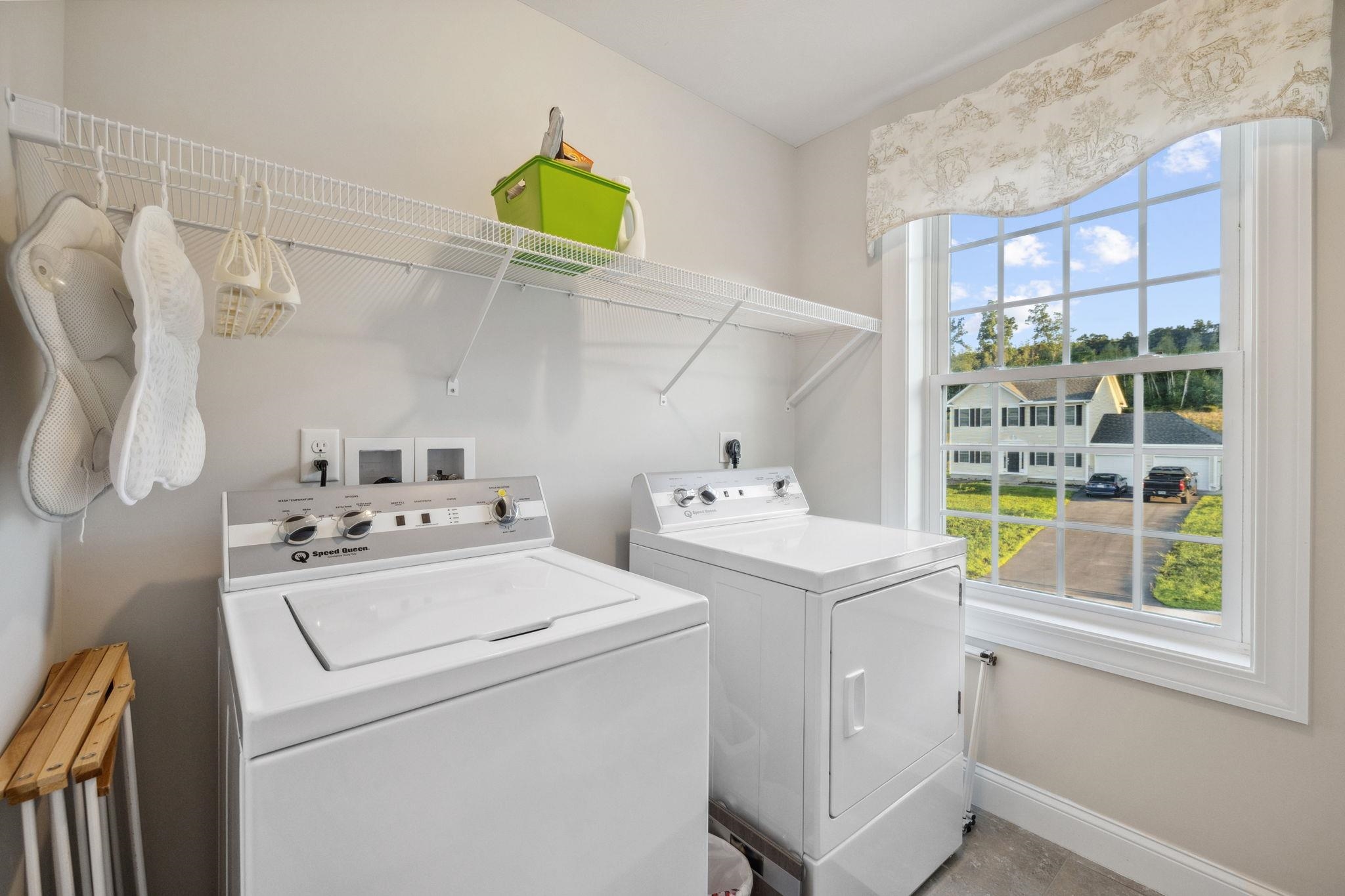 172 Brookview Drive Hooksett, NH 03106 - Photo 29 of 40