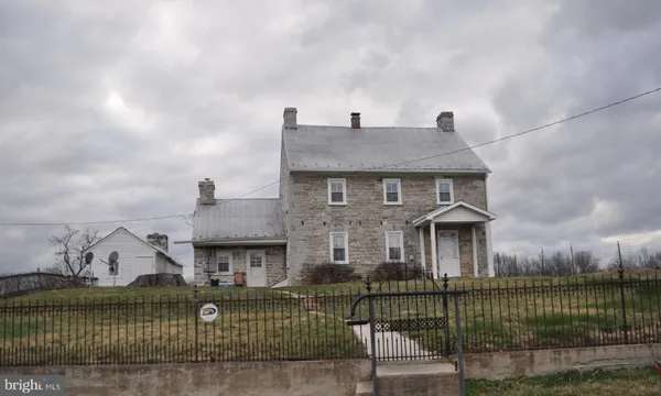 $1,800 | 7234 Tommytown Road, Sharpsburg, MD 21782