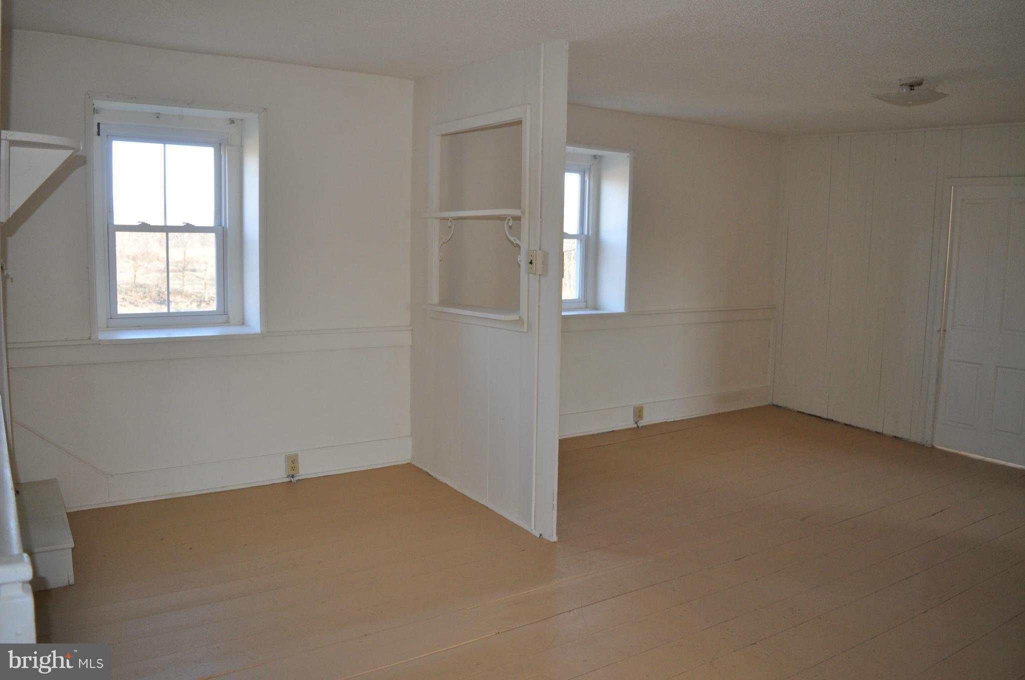 7234 Tommytown Road Sharpsburg, MD 21782 - Photo 17 of 31 Family Room / 2nd flr pic from previous listing