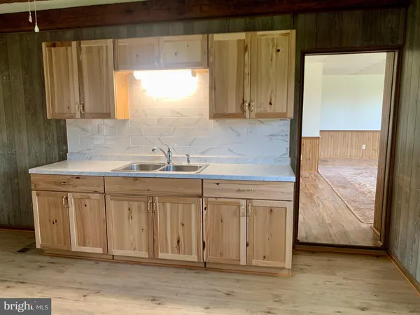 $1,800 | 7234 Tommytown Road, Sharpsburg, MD 21782