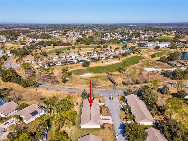 a view of a multi story building