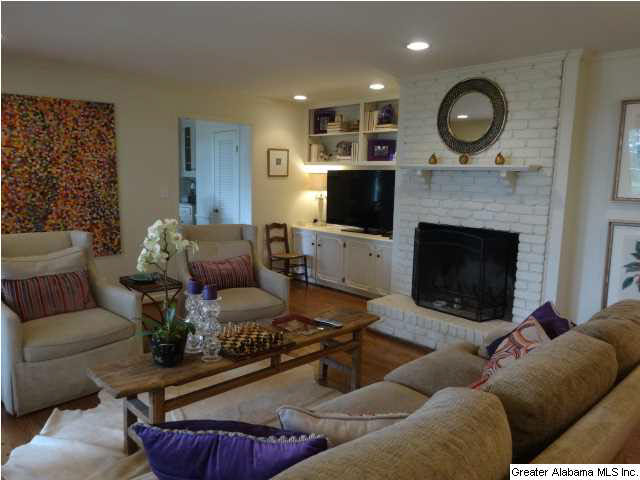 4517 Dolly Ridge Road Birmingham, AL 35243 - Photo 3 of 26 Gallery Image 3