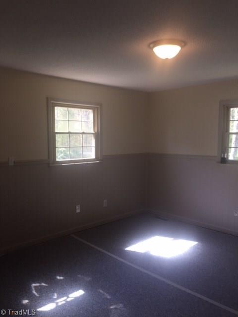 829 Palmer Road Lexington, NC 27292 - Photo 4 of 12 Gallery Image 4
