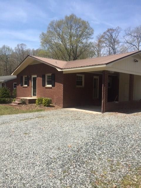 829 Palmer Road Lexington, NC 27292 - Photo 5 of 12 Gallery Image 5