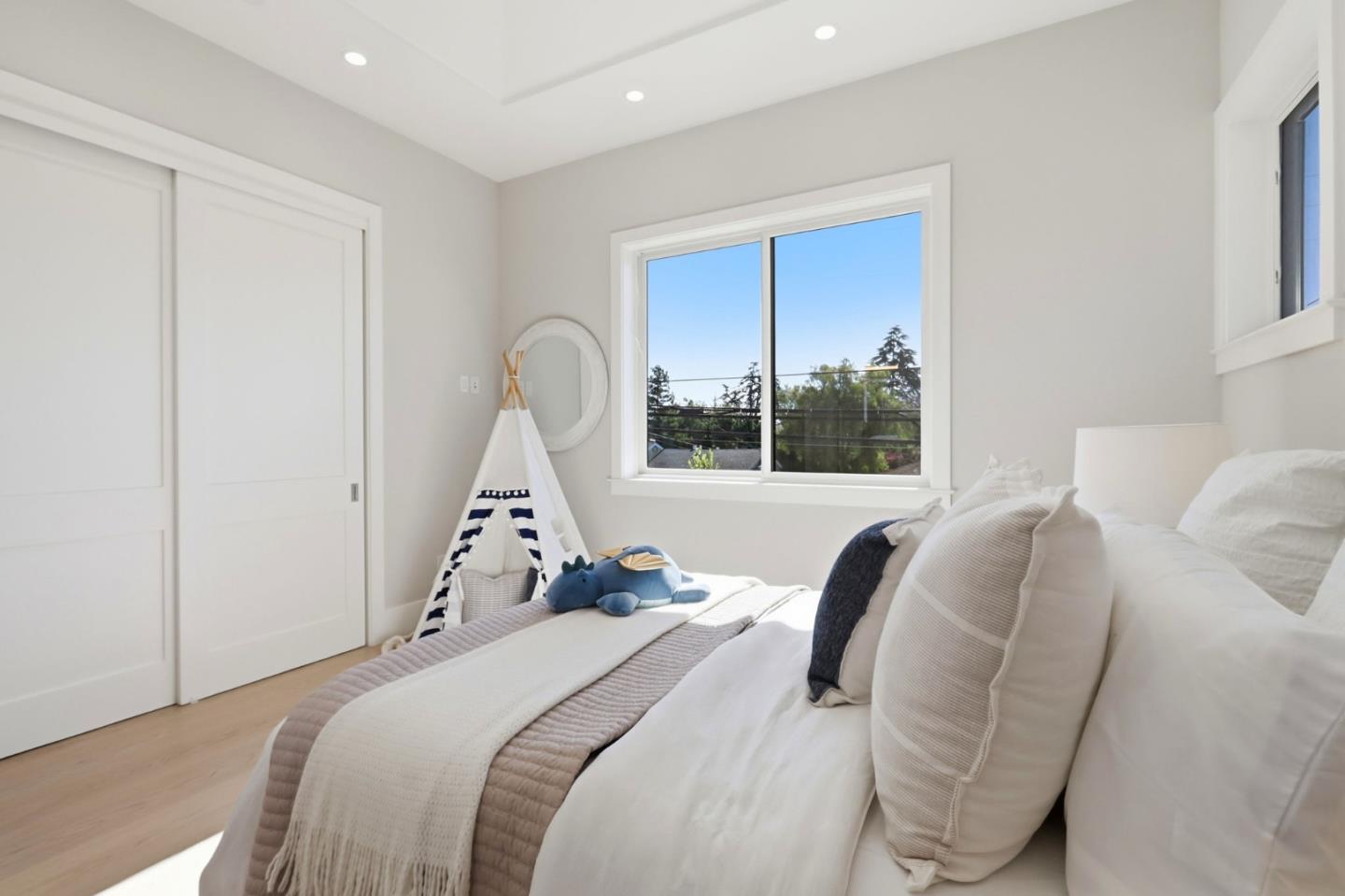 10481 North Stelling Road Cupertino, CA 95014 - Photo 36 of 84