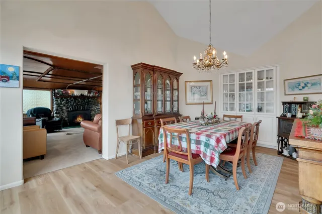 $2,500,000 | 30432 227th Place Southeast, Black Diamond, WA 98010