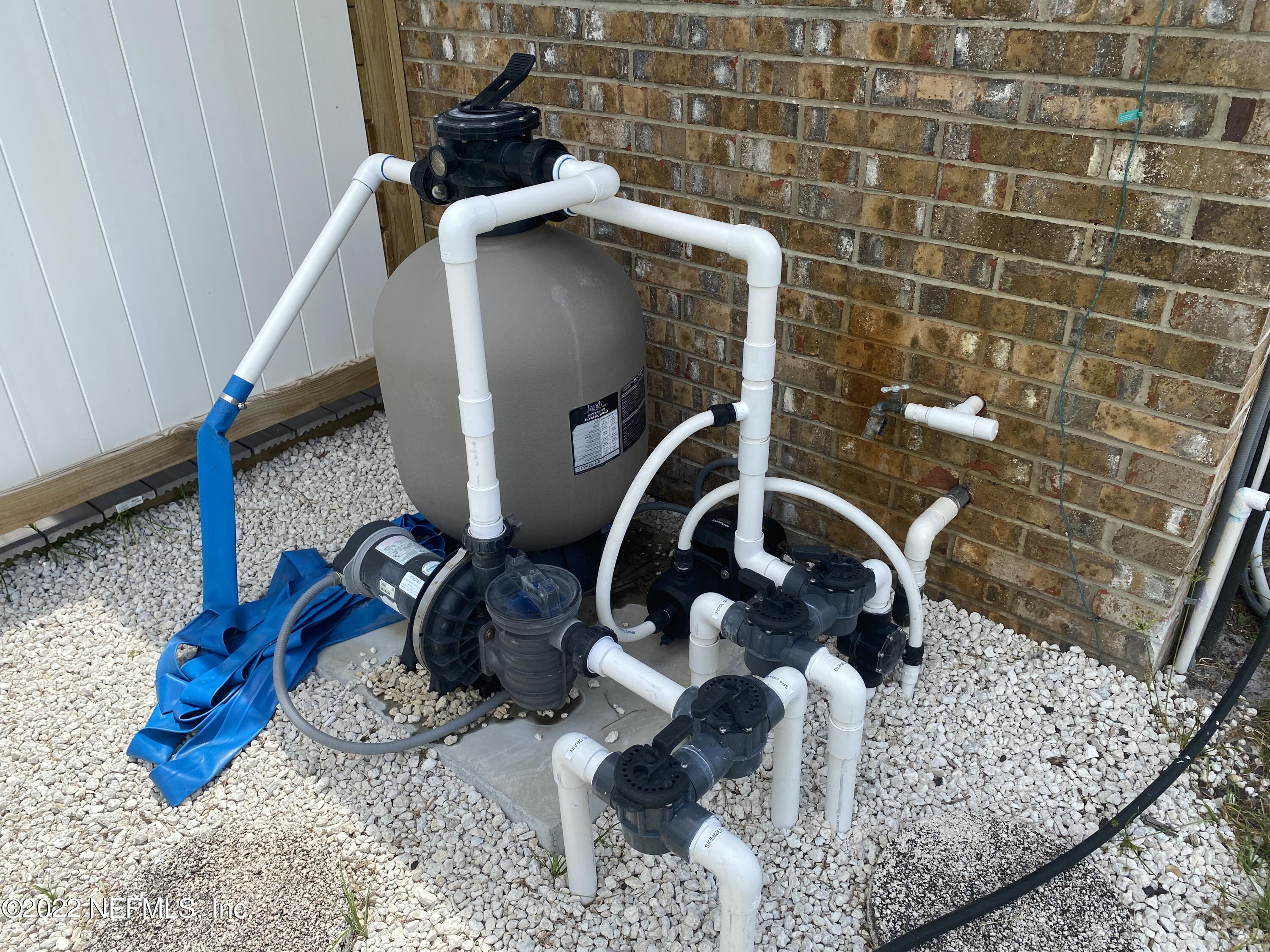 1043 Martinique Road Jacksonville, FL 32216 - Photo 24 of 24 newer pump and filter