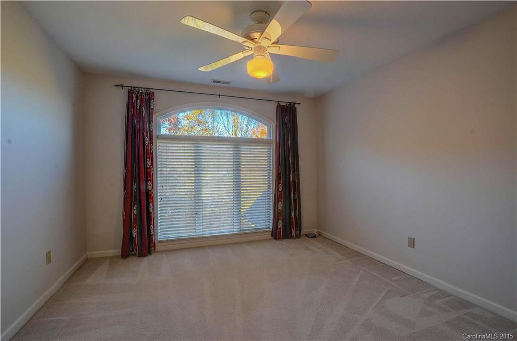 37 Fox Ridge Drive Fletcher, NC 28732 - Photo 13 of 24 Gallery Image 13