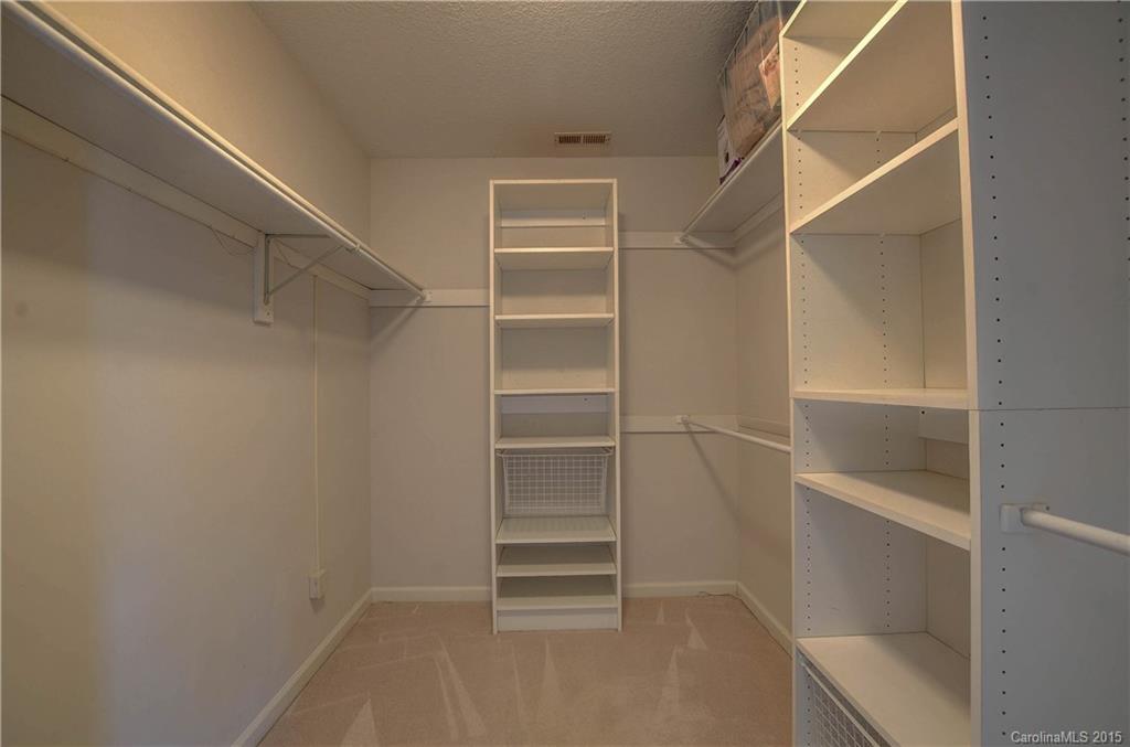 37 Fox Ridge Drive Fletcher, NC 28732 - Photo 18 of 24 Gallery Image 18
