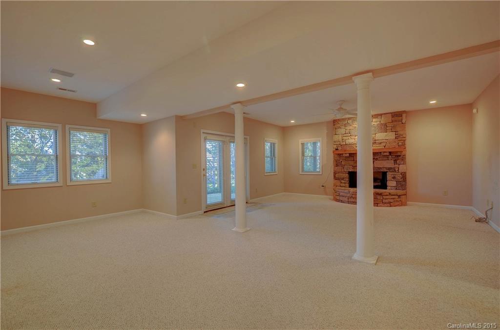 37 Fox Ridge Drive Fletcher, NC 28732 - Photo 20 of 24 Gallery Image 20