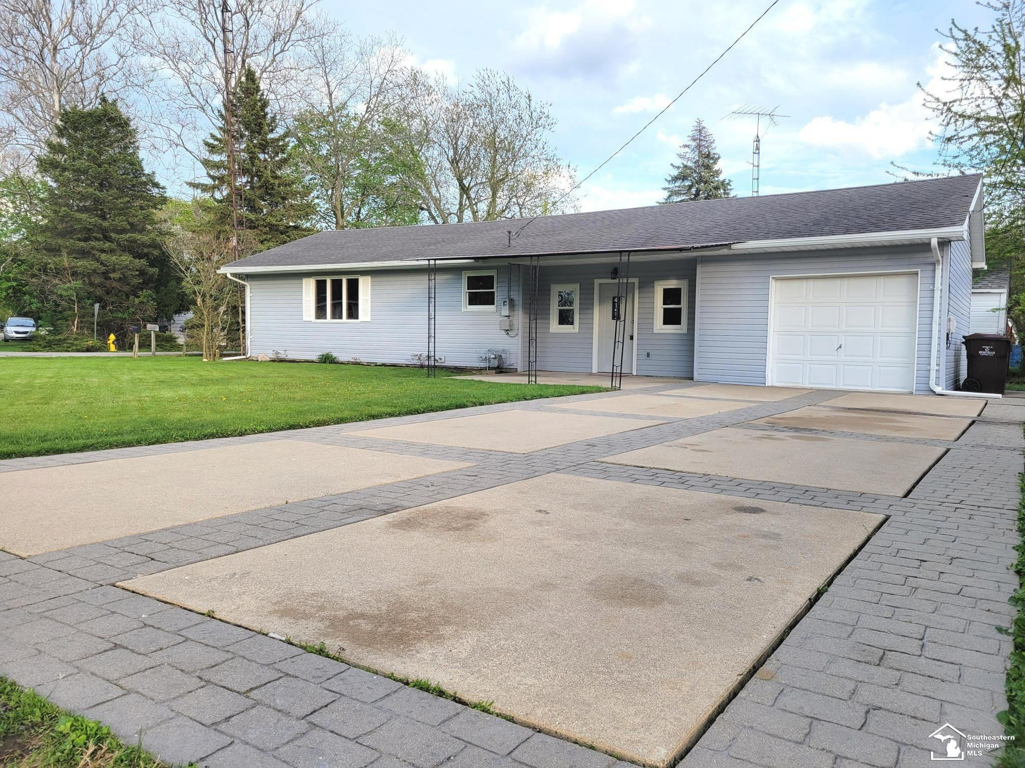 4153 4th Street Newport, MI 48166 - Photo 1 of 28 front of Home