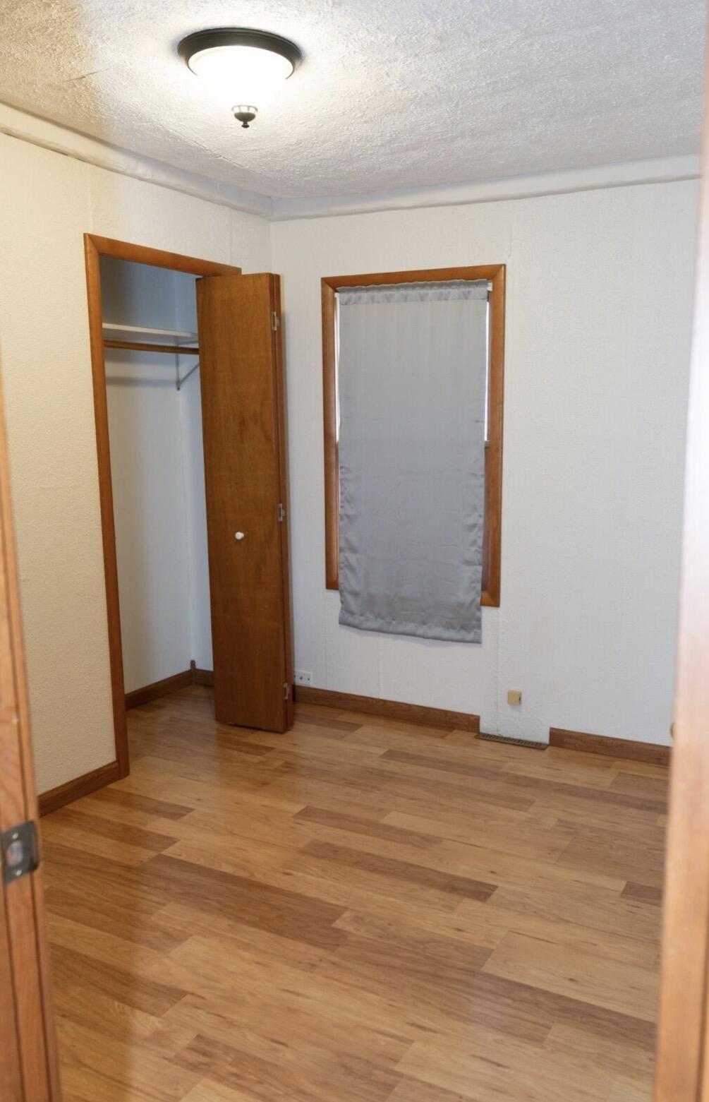 4153 4th Street Newport, MI 48166 - Photo 11 of 28 IMG_9847