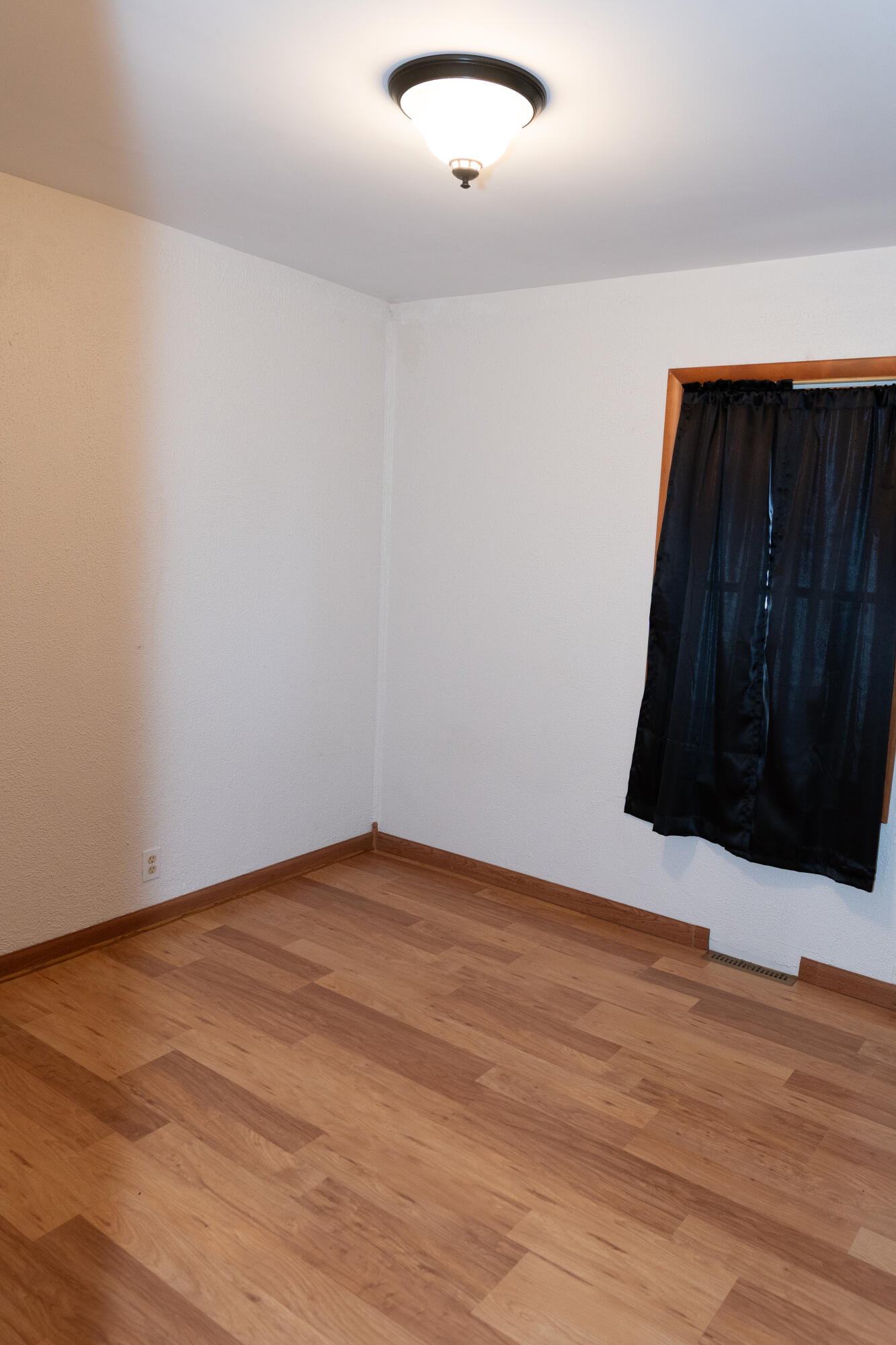 4153 4th Street Newport, MI 48166 - Photo 15 of 28 DSC00845