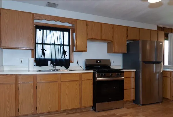 $175,000 | 4153 4th Street, Newport, MI 48166