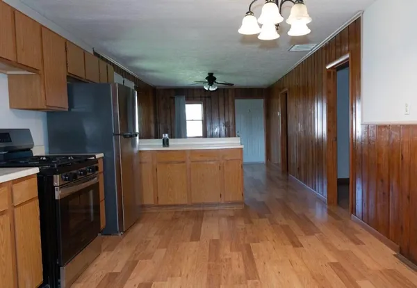 $175,000 | 4153 4th Street, Newport, MI 48166