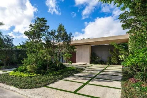 $11,900,000 | 661 Melaleuca Lane, Miami, FL 33137