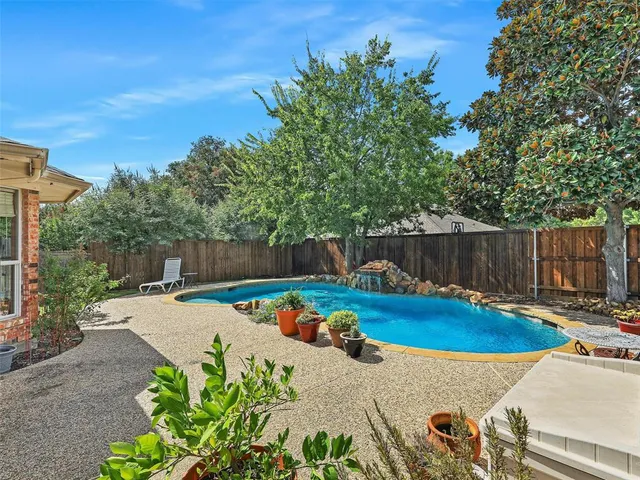 $554,999 | 320 Hampstead Drive, Murphy, TX 75094