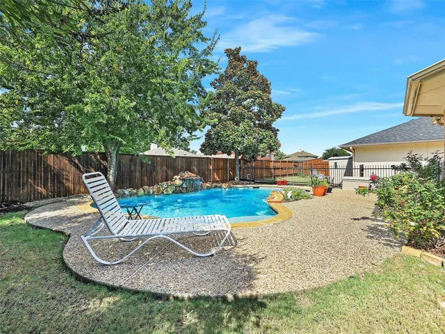 $554,999 | 320 Hampstead Drive, Murphy, TX 75094