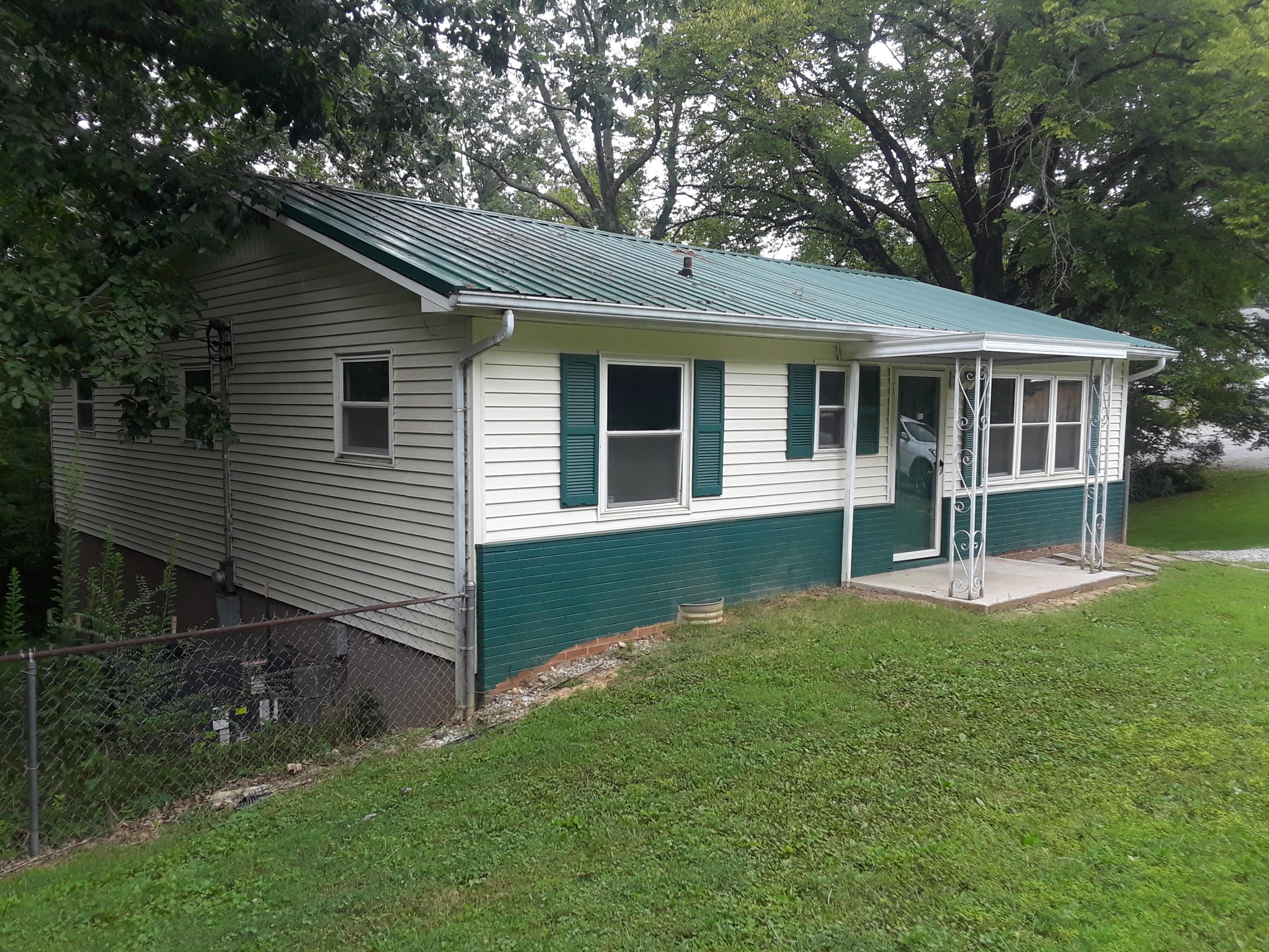 8027 Clapps Chapel Road Corryton, TN 37721 - Photo 2 of 6 20190730_134737