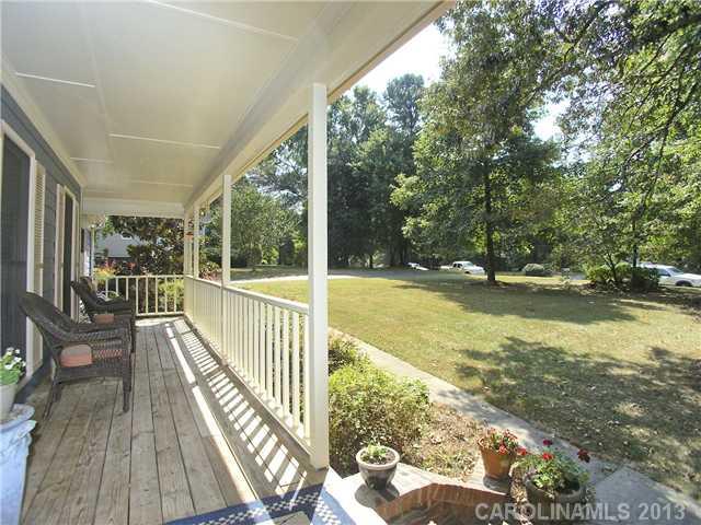 2428 Winding Trail Lane Fort Mill, SC 29708 - Photo 2 of 16 Gallery Image 2