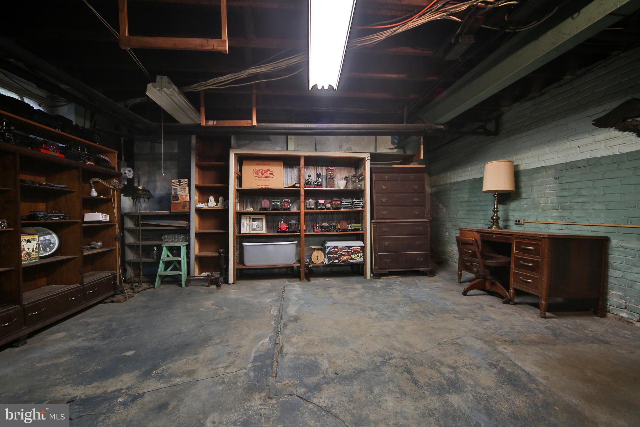 134 Rochelle Avenue Philadelphia, PA 19128 - Photo 16 of 28 Gallery Image 16