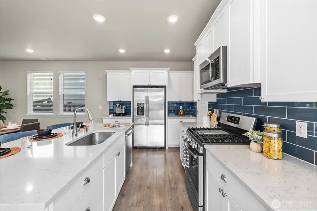 $749,950 | 32898 Pine Avenue Southeast, Black Diamond, WA 98010