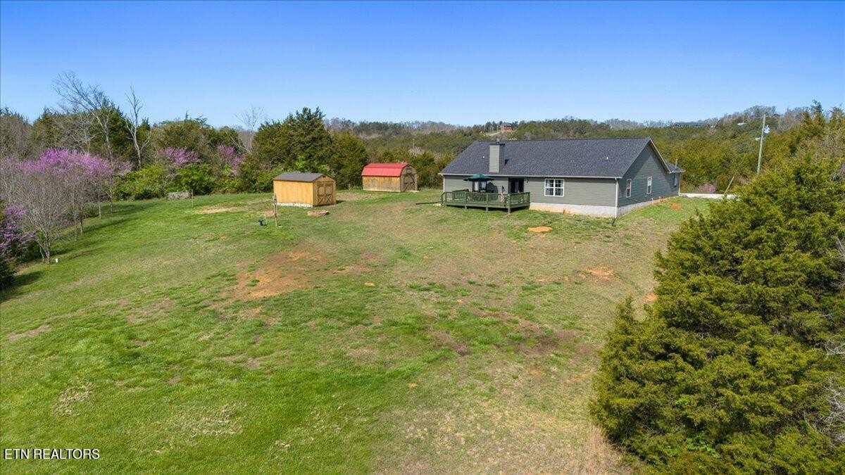 2095 Chestnut Hill Road Dandridge, TN 37725 - Photo 36 of 54 Gallery Image 36