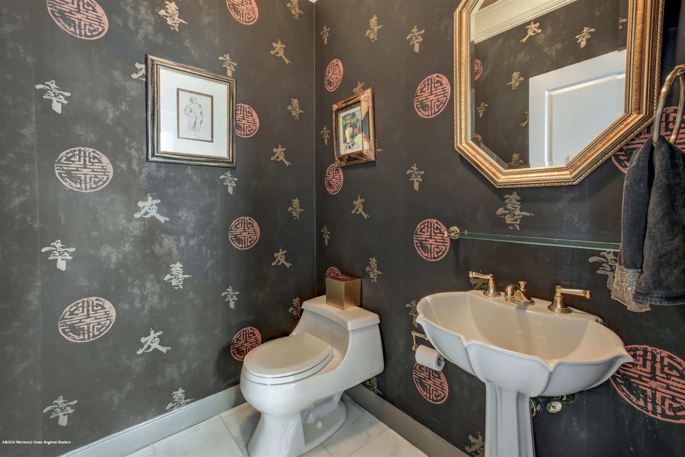 12 Victorian Way Colts Neck, NJ 07722 - Photo 19 of 46 Half Bath