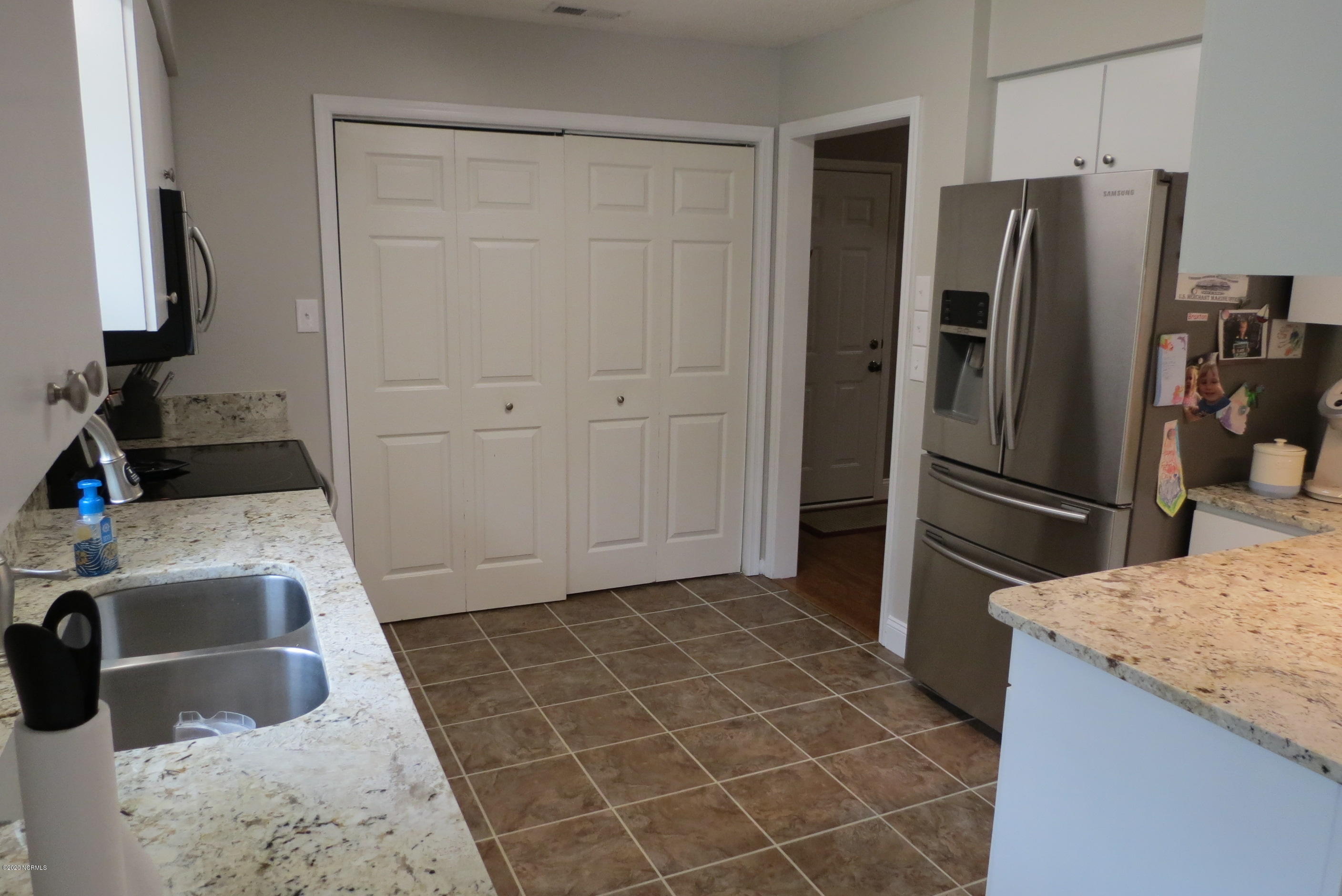 167 Harper Road Bayboro, NC 28515 - Photo 16 of 39 IMG_7198
