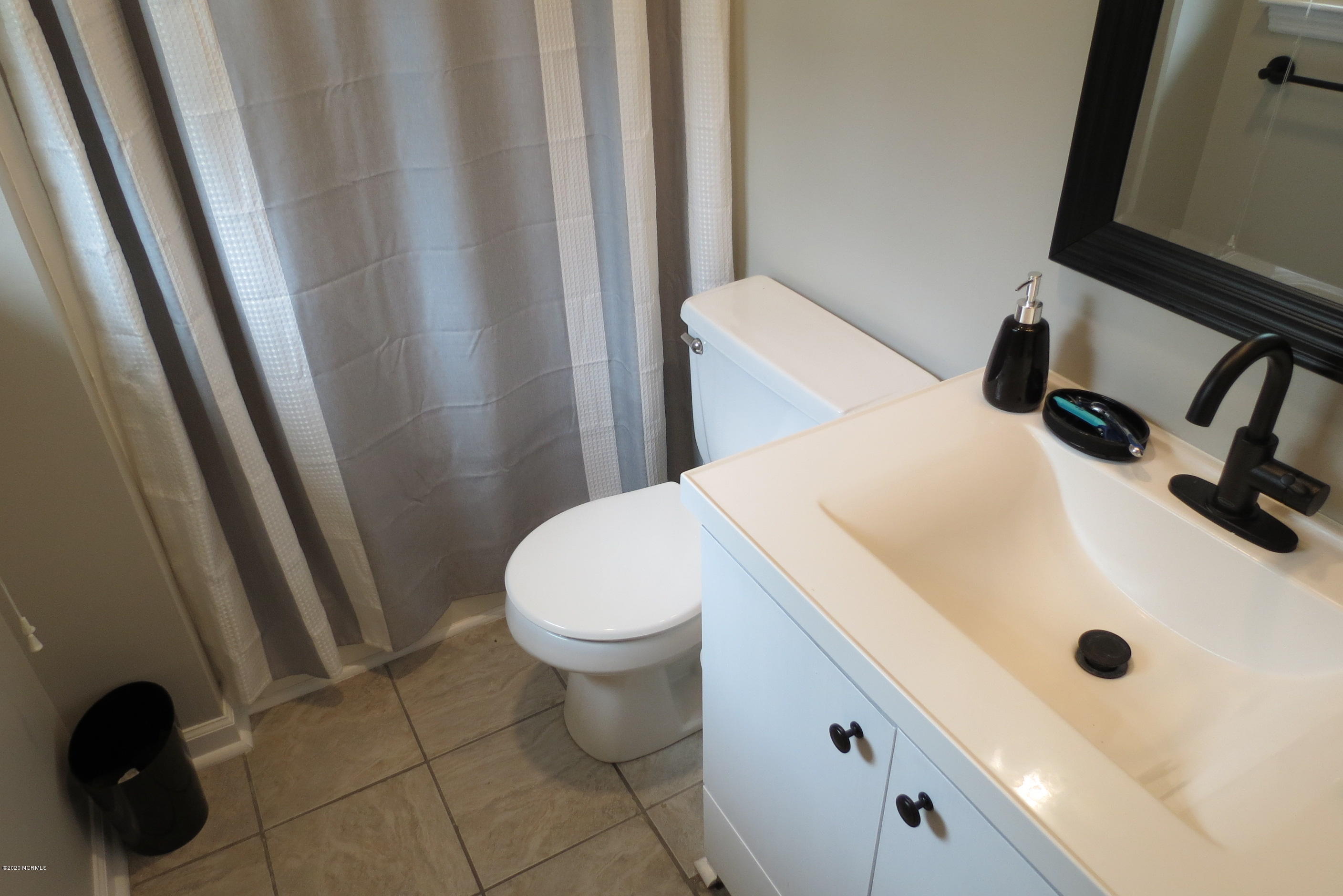 167 Harper Road Bayboro, NC 28515 - Photo 28 of 39 Master bath