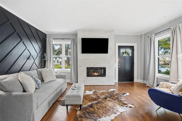 $1,050,000 | 2619 Greene Avenue, Fort Worth, TX 76109